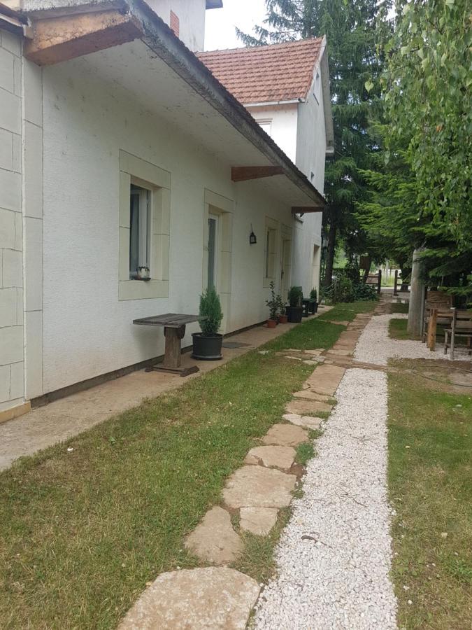 Belette Apartments & Park Nikšić Eksteriør billede