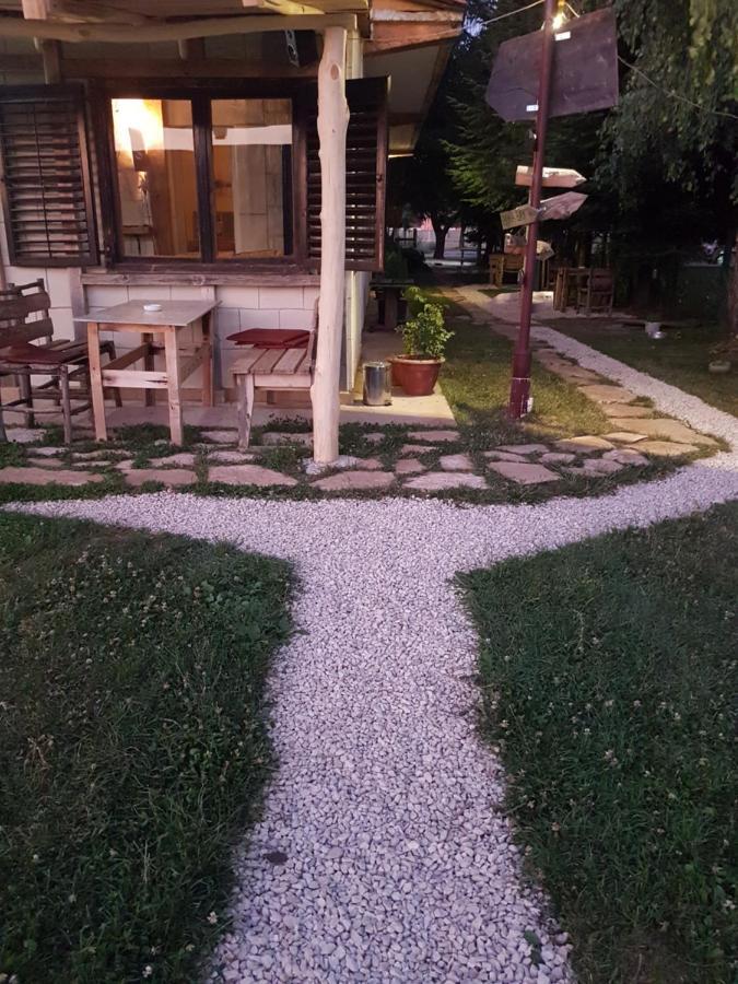 Belette Apartments & Park Nikšić Eksteriør billede